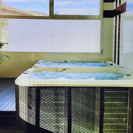 Maison Village Vacances Demeures Du Ventoux 아우비그난 외부 사진