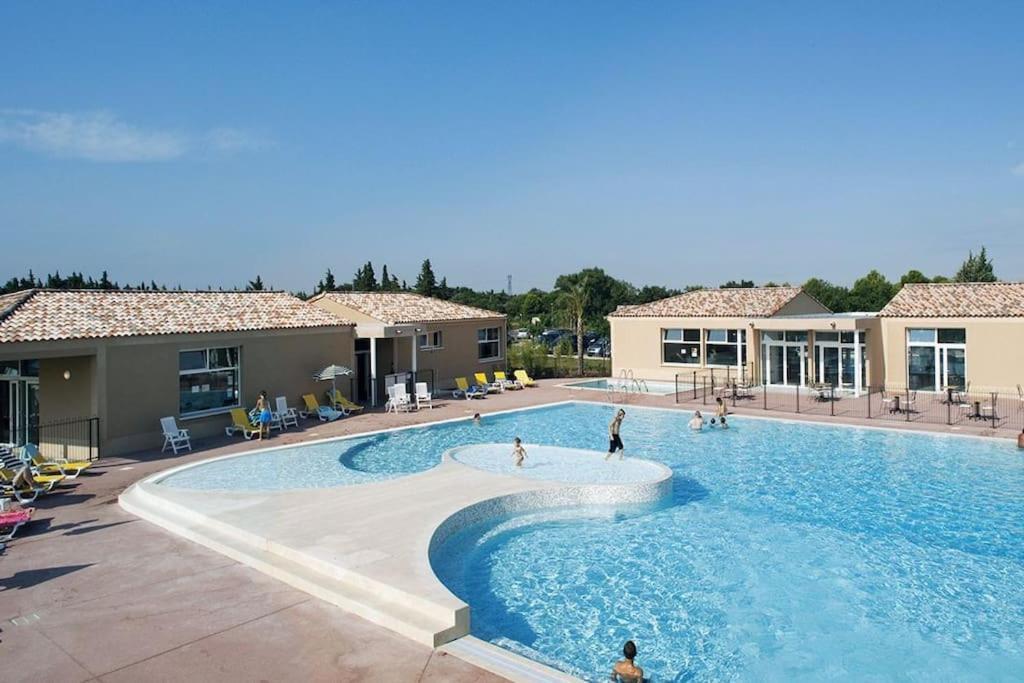 Maison Village Vacances Demeures Du Ventoux 아우비그난 외부 사진